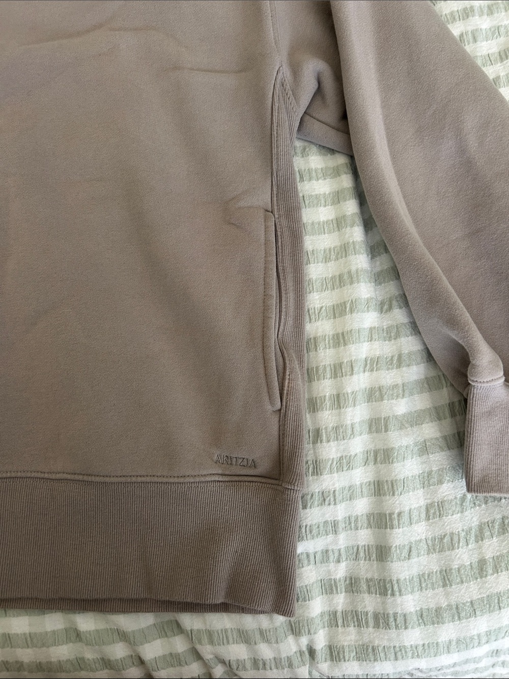 Aritzia Boyfriend Quarter Zip - Picture 3 of 5